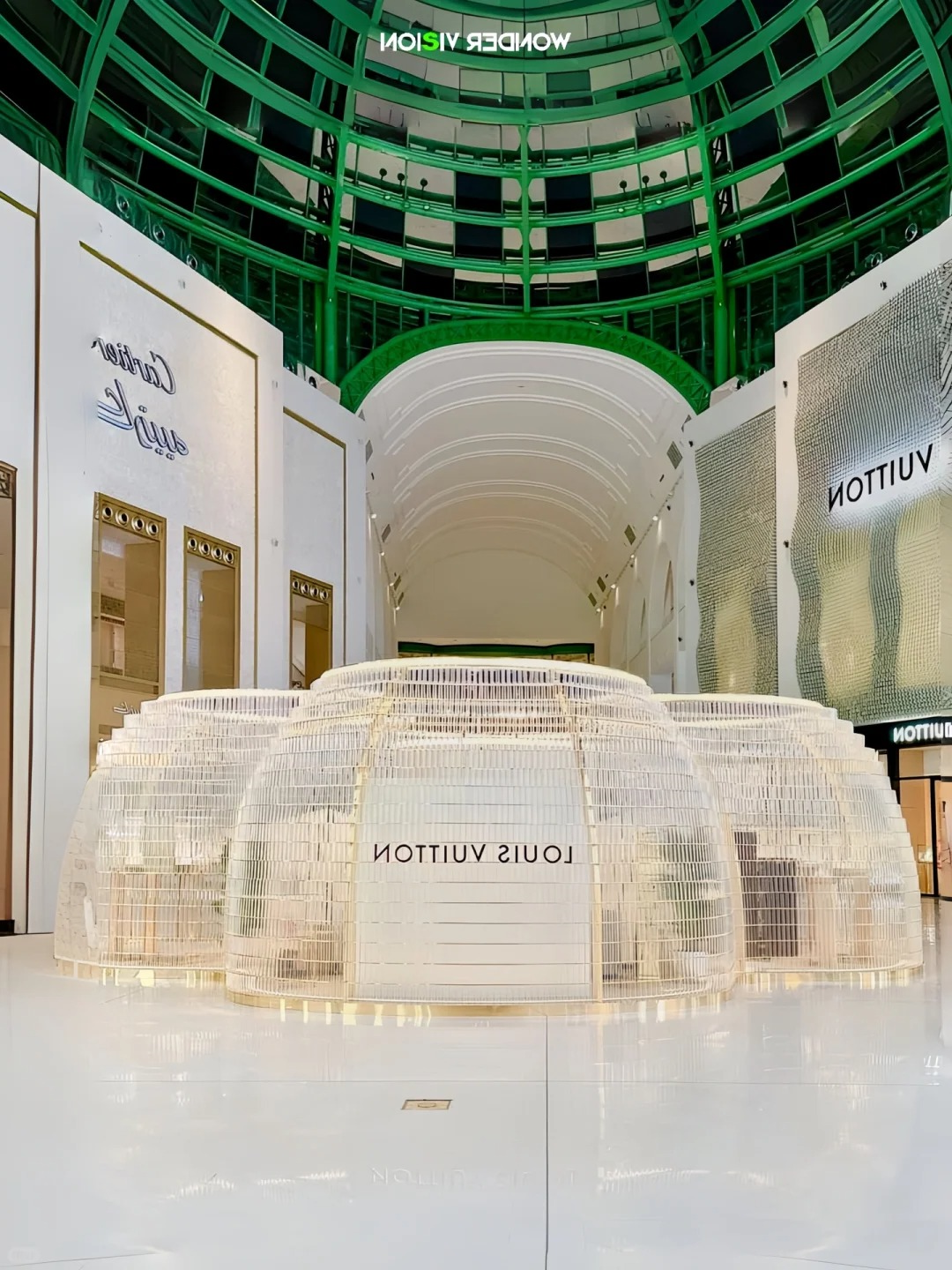 POP UP Vuitton 卡塔尔